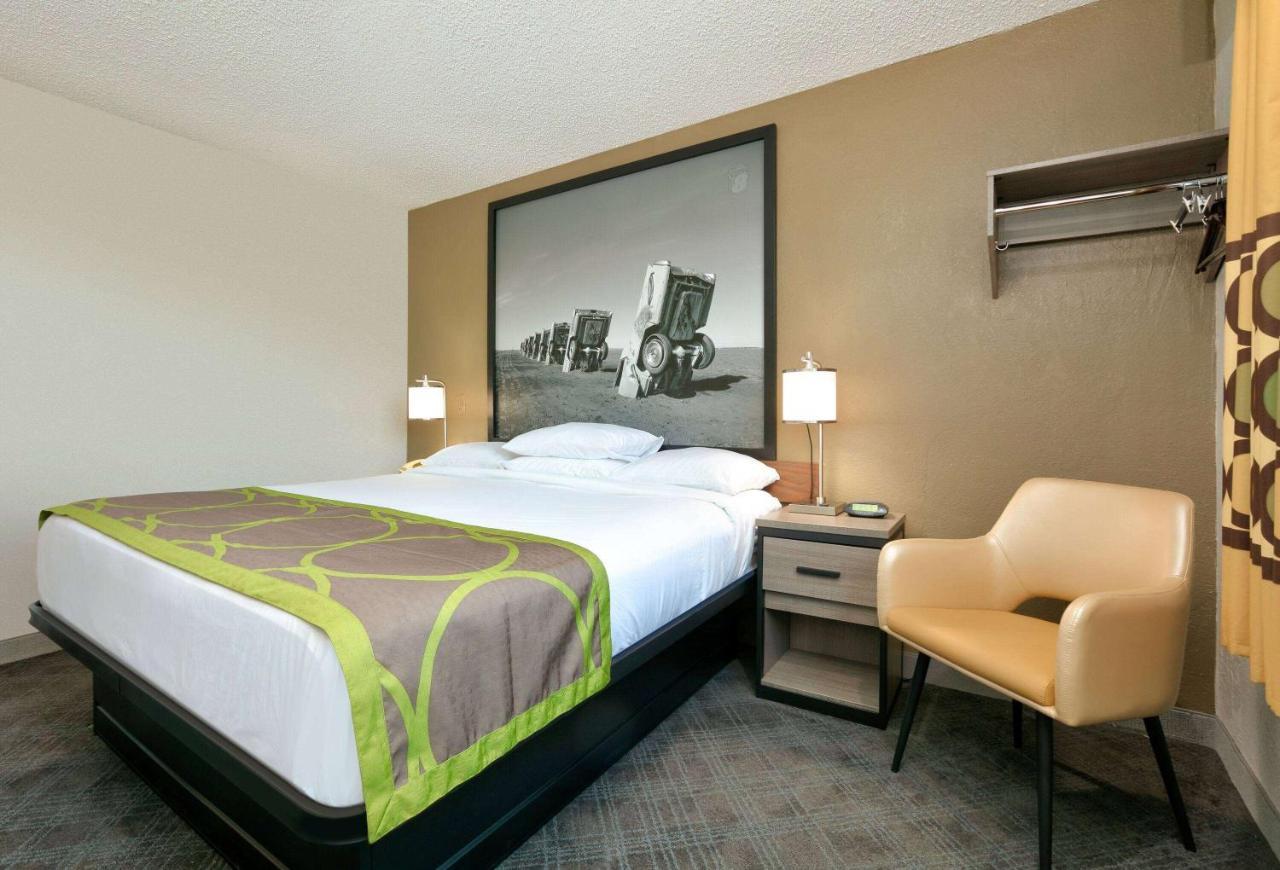 Super 8 By Wyndham Amarillo Otel Dış mekan fotoğraf