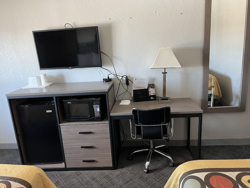 Super 8 By Wyndham Amarillo Otel Dış mekan fotoğraf